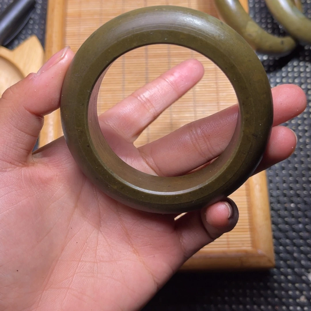 未镶嵌和田玉（糖玉）车挂