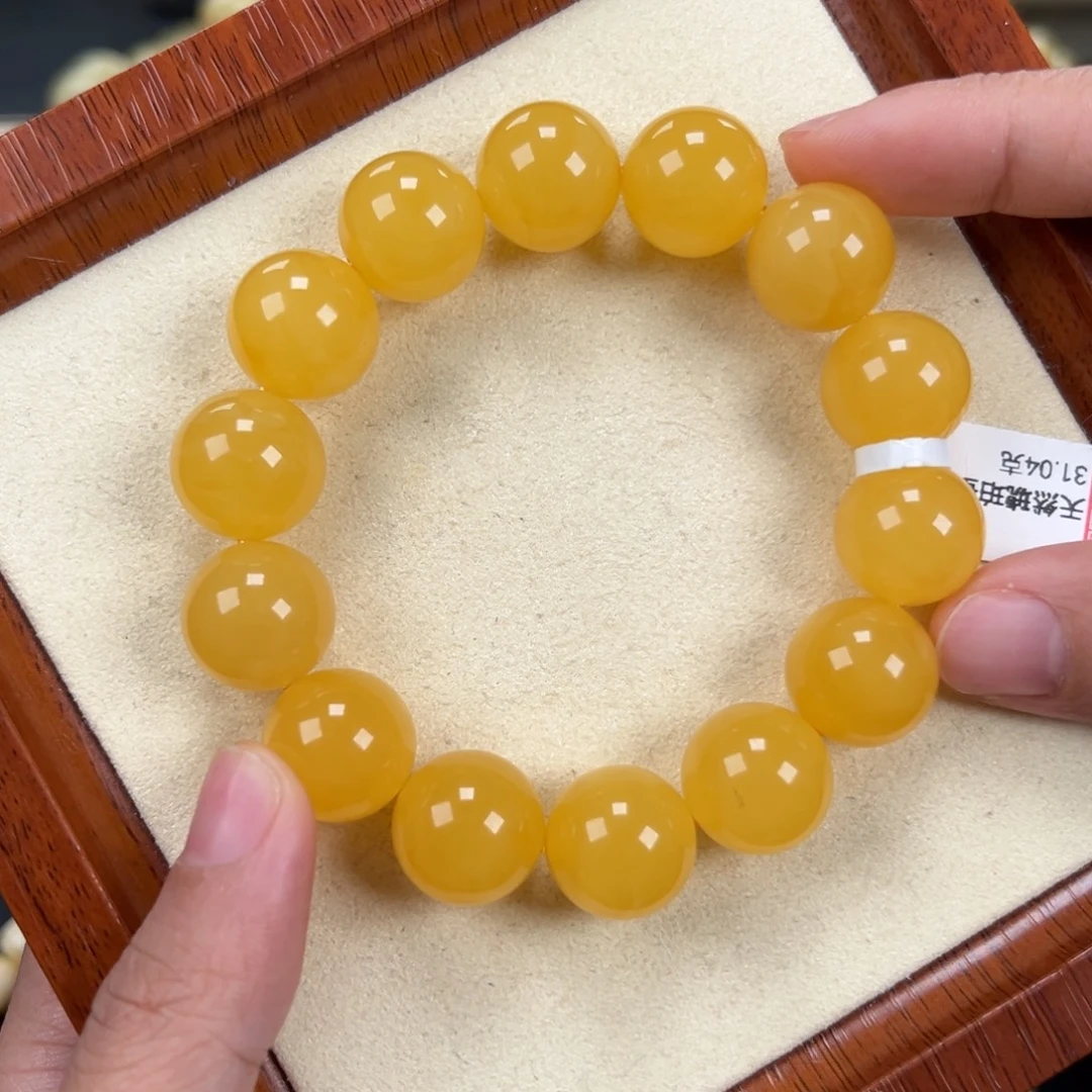 琥珀未镶嵌手链31克