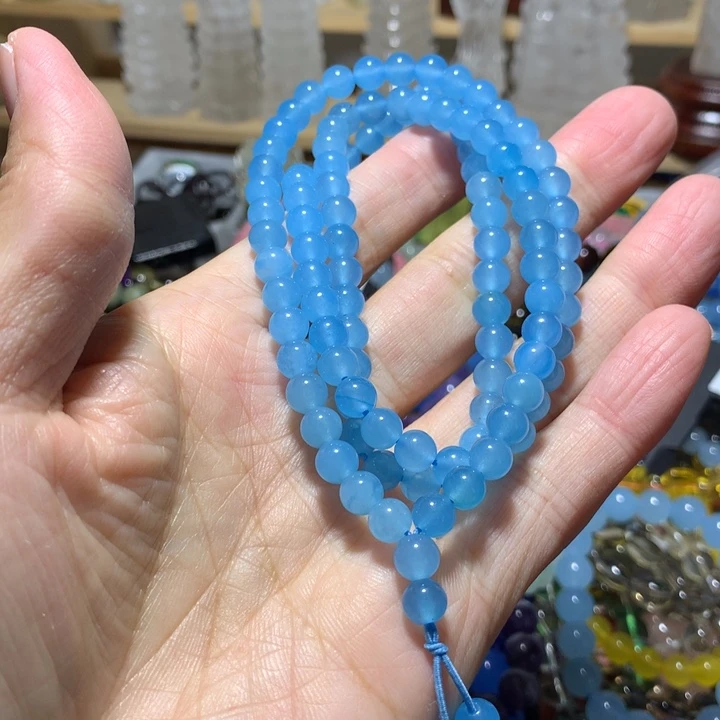 玛瑙/玉髓未镶嵌手链6mm三圈佛珠手链