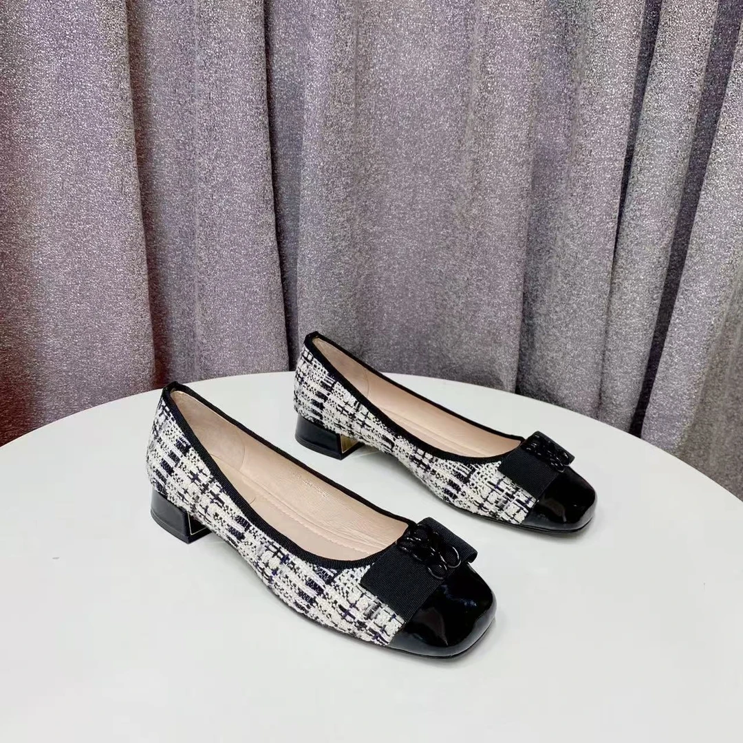 C3333 黑/白 高端时尚方头气质粗跟浅口女单鞋