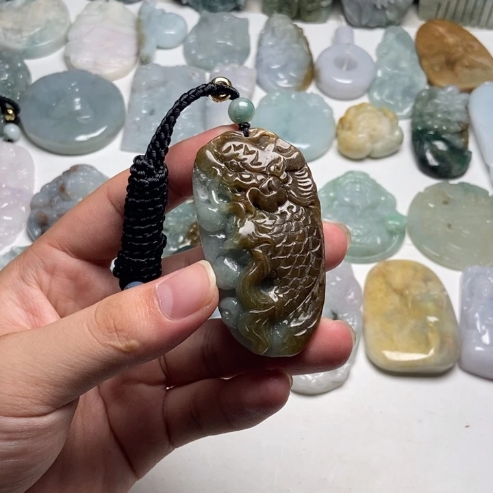 颈饰未镶嵌翡翠龙鱼37