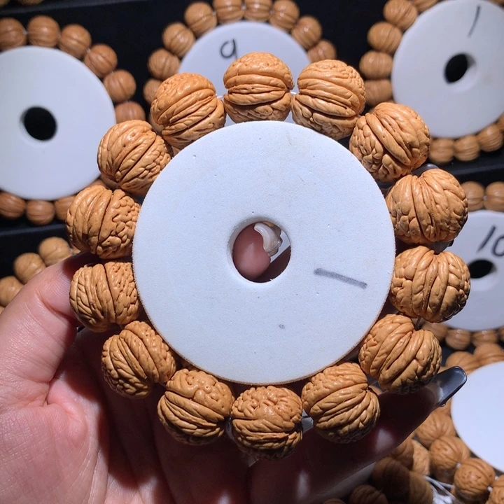 桃核手串野生肥脐肌肉