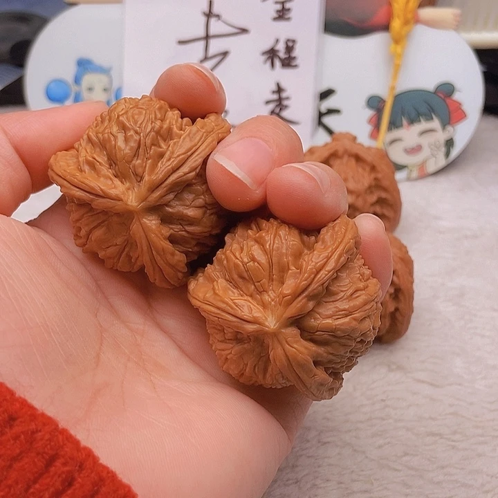 吊坠文玩核桃@****三棱