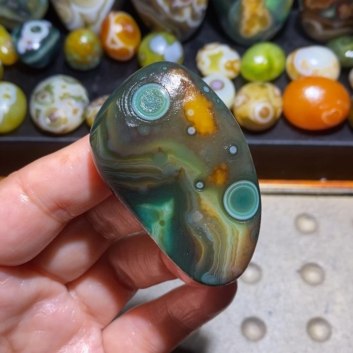 未镶嵌玛瑙/玉髓珠宝半成品26
