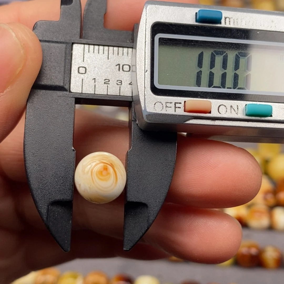 未镶嵌琥珀戒指圆珠