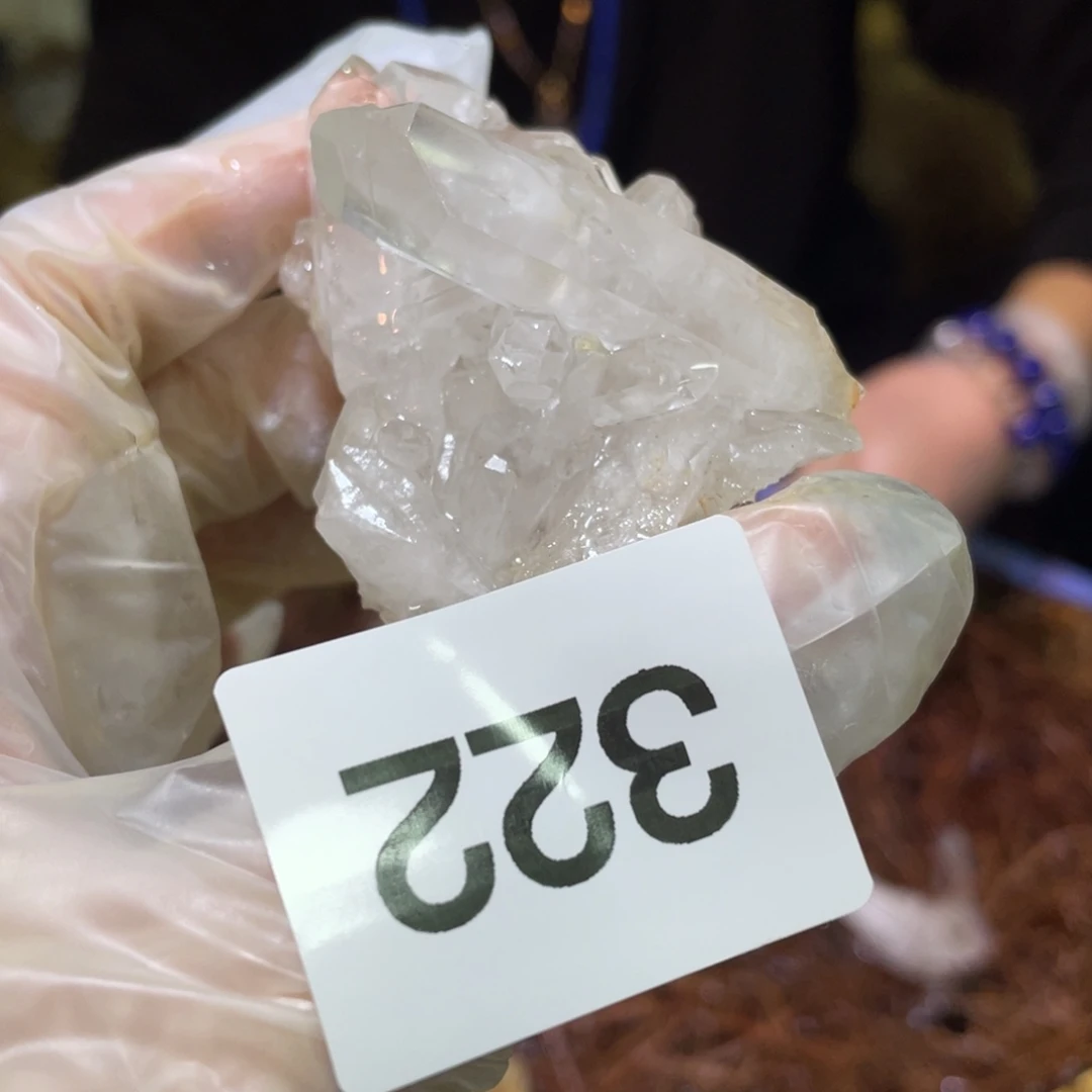 未镶嵌水晶珠宝半成品