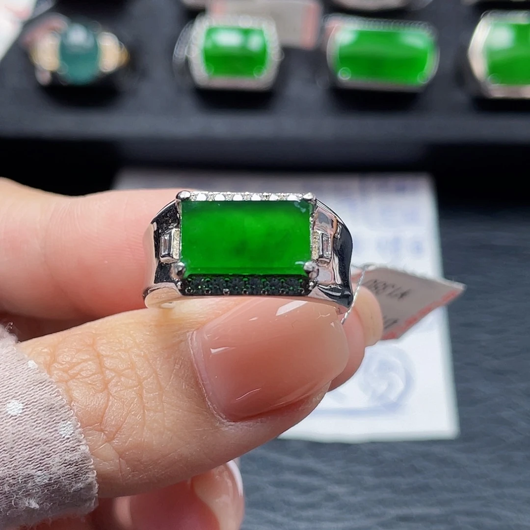 翡翠戒指银S925镶嵌天然a货翡翠没运费险2895