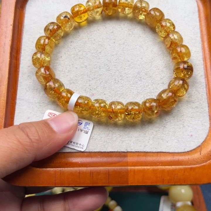 琥珀未镶嵌珠宝奇石M123号9.8+黄金甲