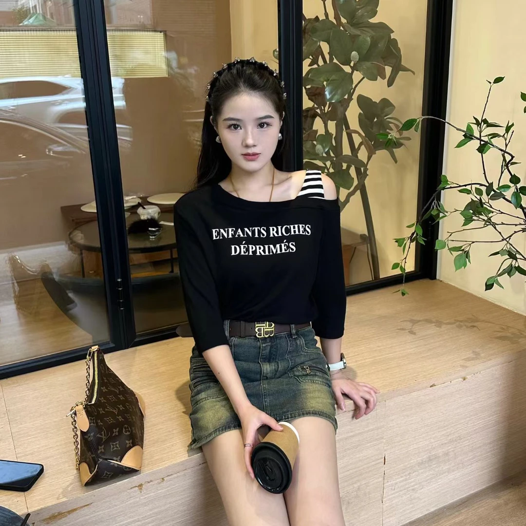 设计感字母印花一字领斜领韩版百搭圆领T恤中袖拼色