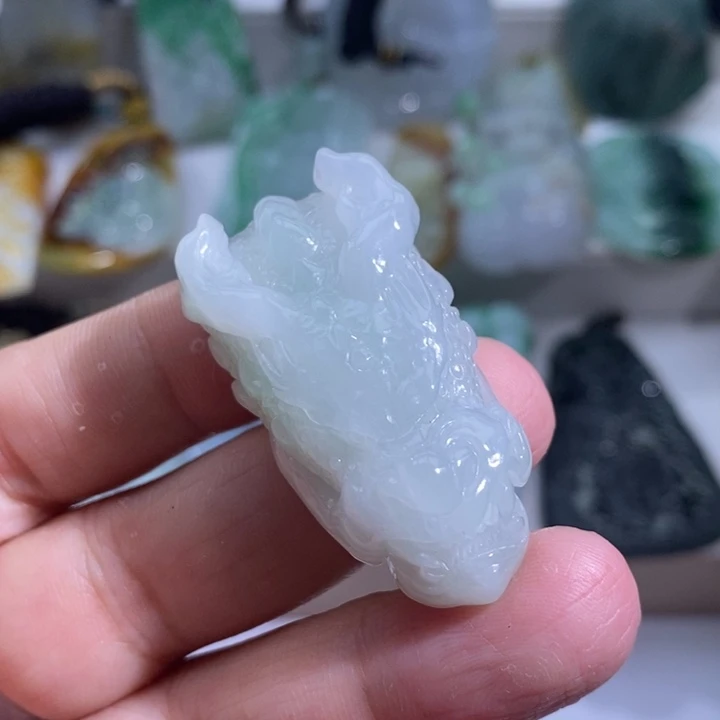 【闪购商品】颈饰未镶嵌翡翠龙