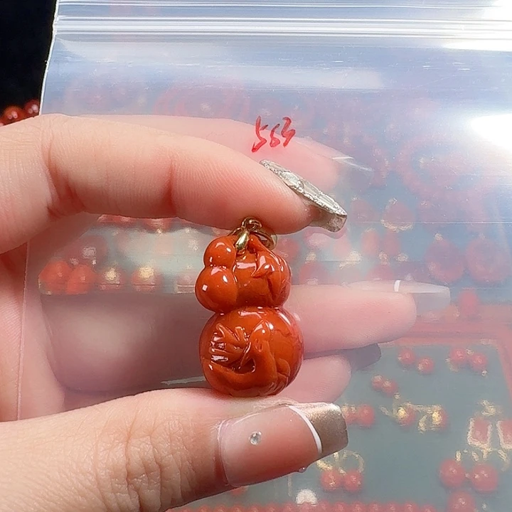 南红玛瑙银S925镶嵌吊坠