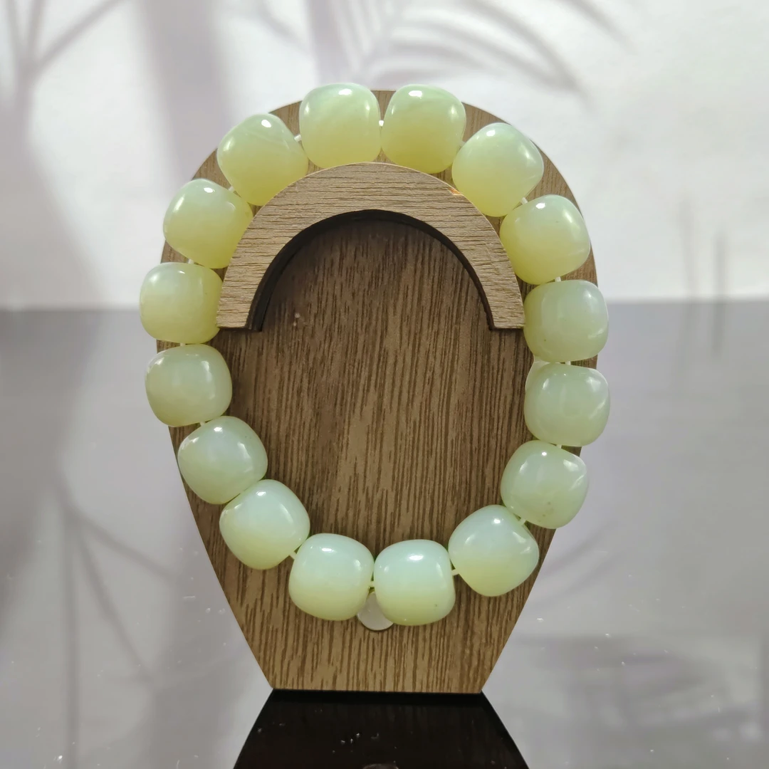 N和田玉桶珠手串（卡14）0184