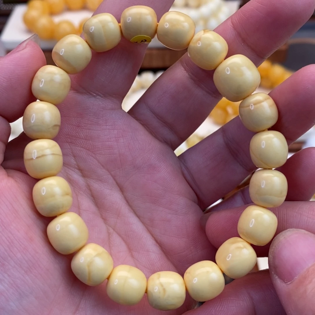 【闪购商品】未镶嵌蜜蜡裸石10➕