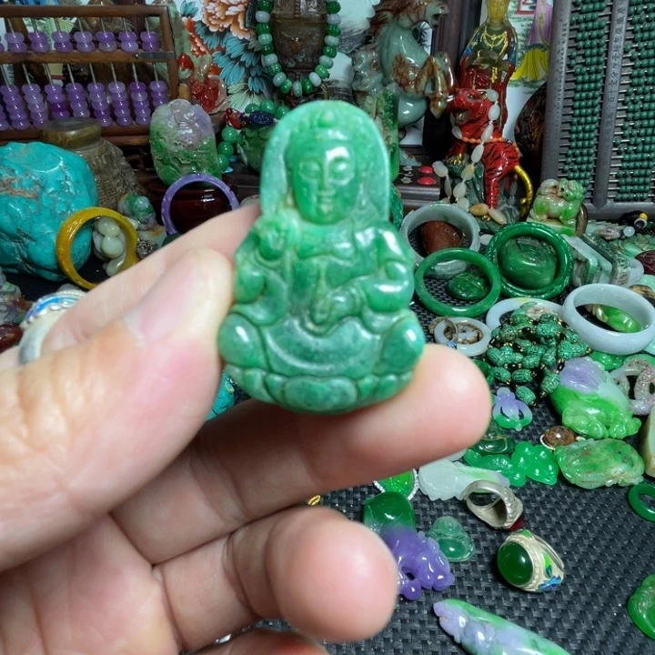 吊坠滴血莲花菩提