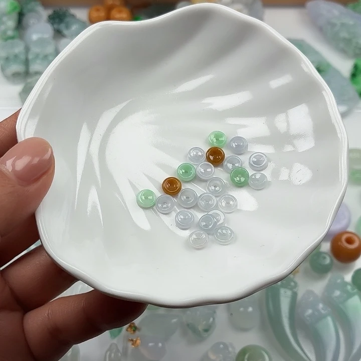 翡翠未镶嵌颈饰纯A