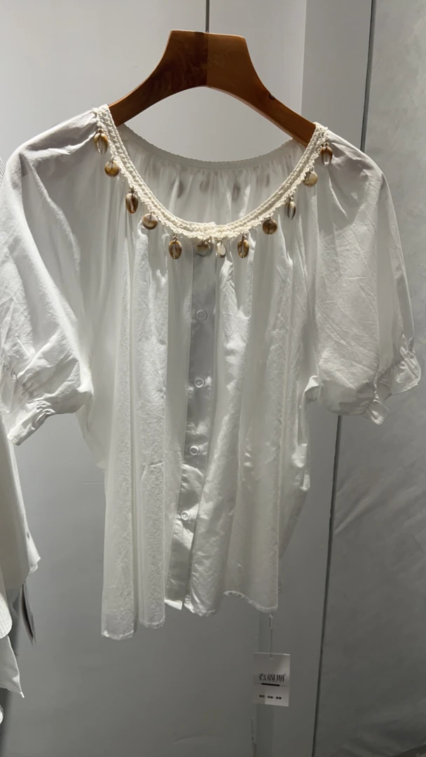 夏季新款大码法式温柔风拼接蕾丝花边宽松遮肚百搭衬衫