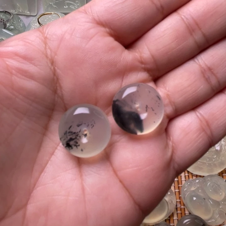 岫玉未镶嵌吊坠(赠链)格*