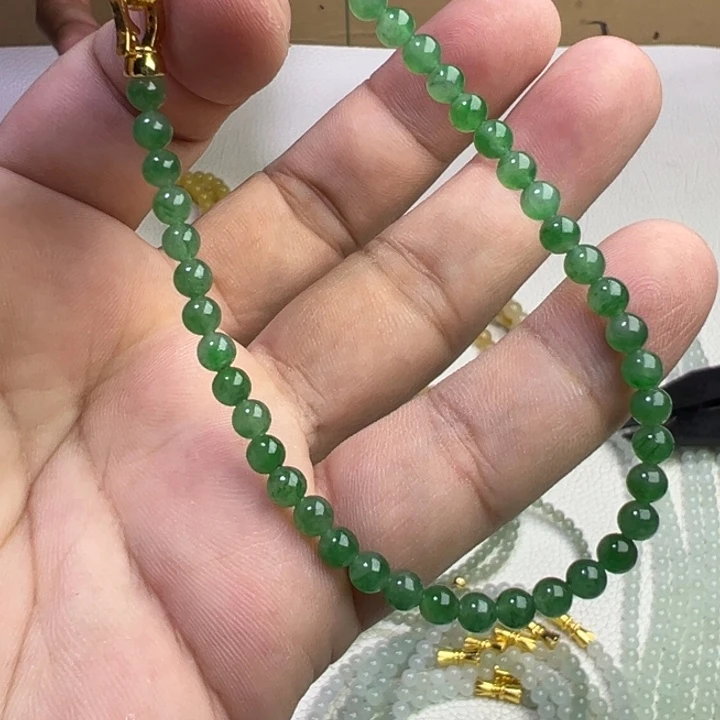 定制翡翠未镶嵌卡4..4