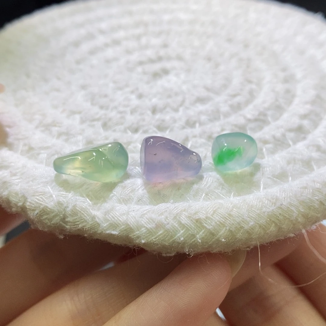 未镶嵌挂件翡翠一组特色随行