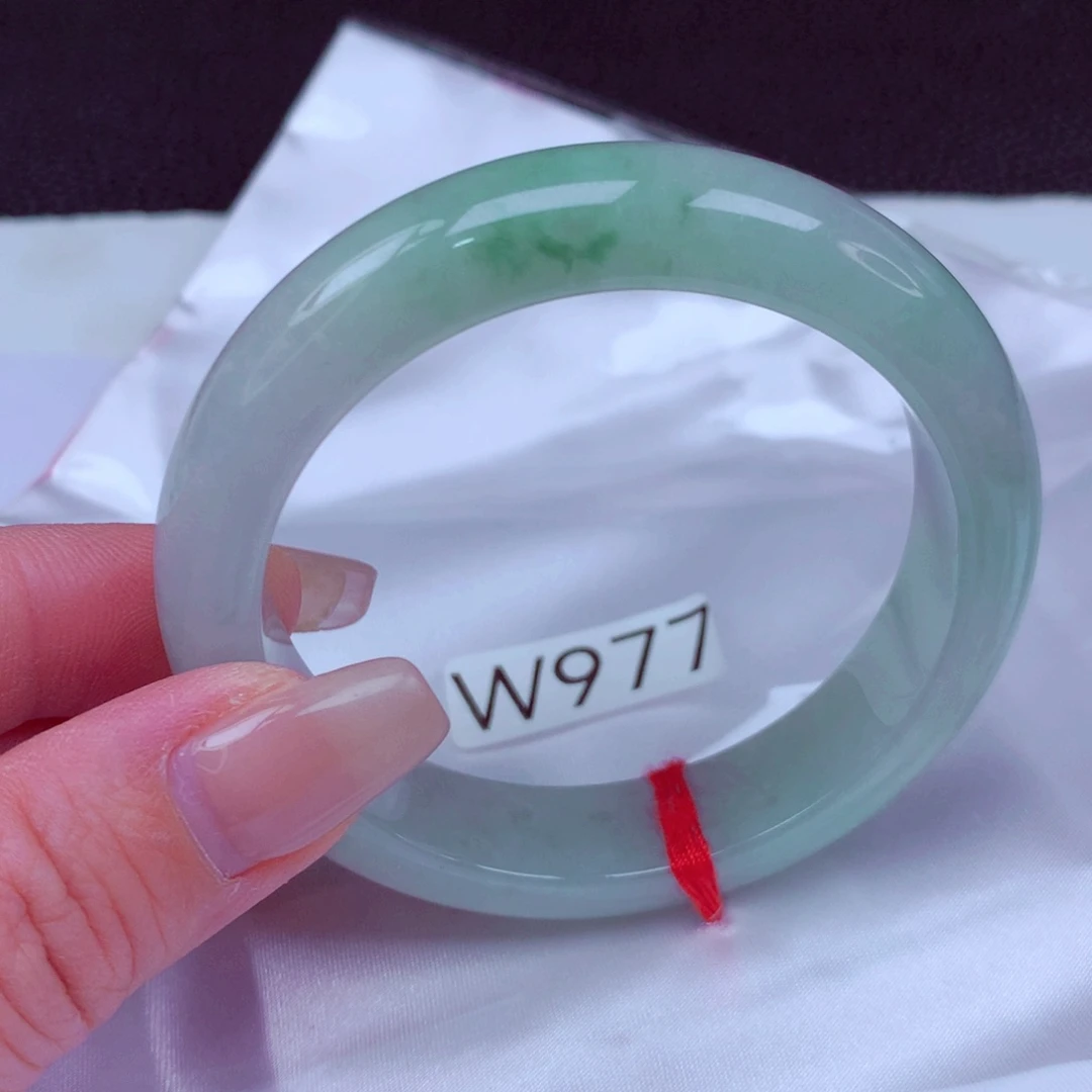 翡翠未镶嵌手镯手镯