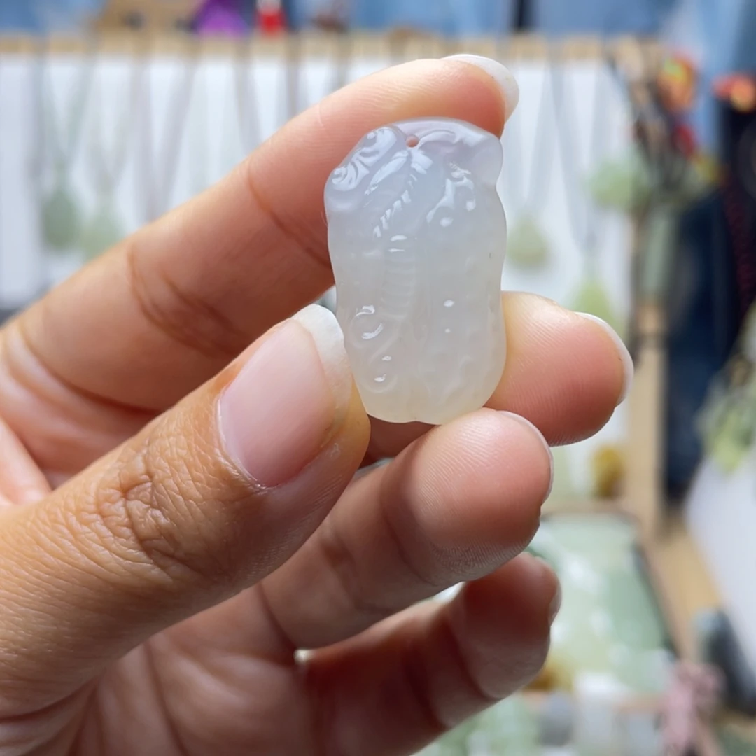 和田玉未镶嵌吊坠(不含链)