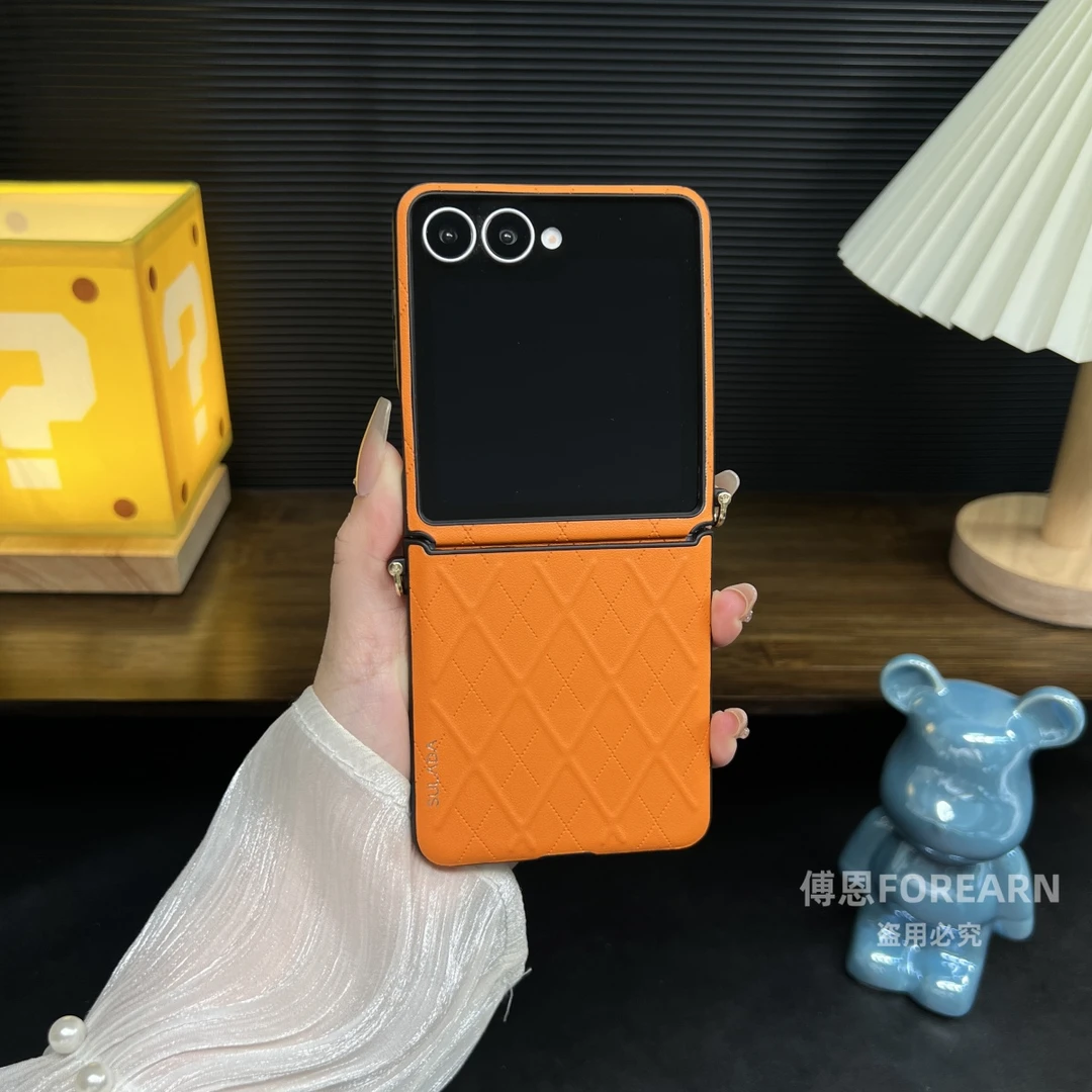 适用于三星Galaxy Z Flip7手机壳zflip7折叠屏真皮女款手提挂绳