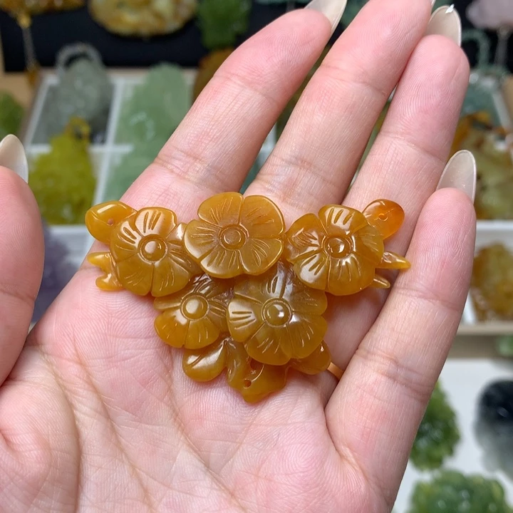 蛇纹石玉合金项链