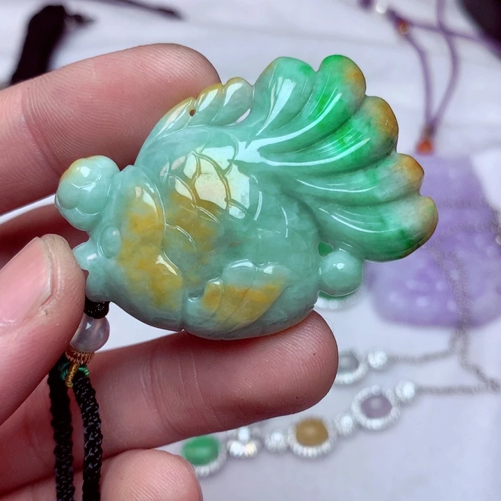 翡翠吊坠(不含链)未镶嵌