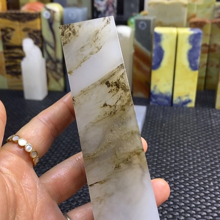 青田石一**木青田石印章石