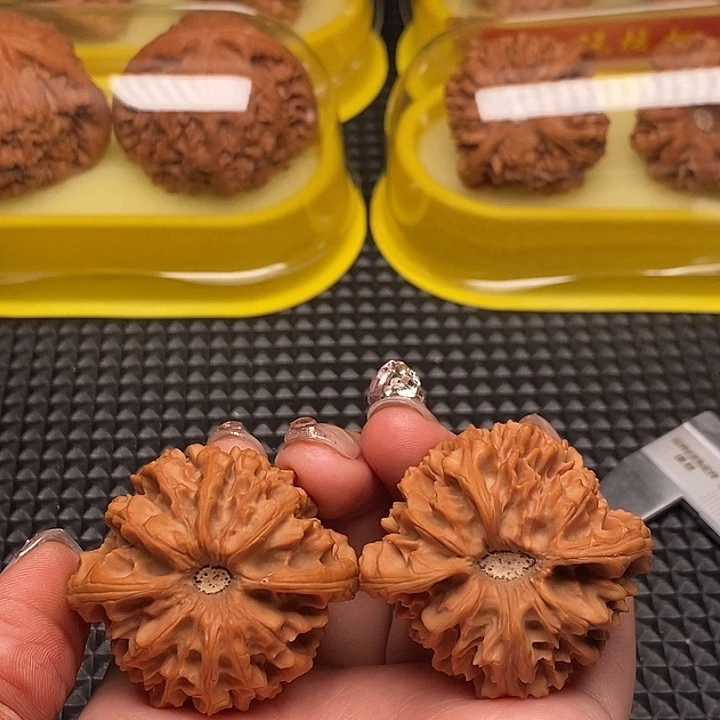 43凹底龙门涧