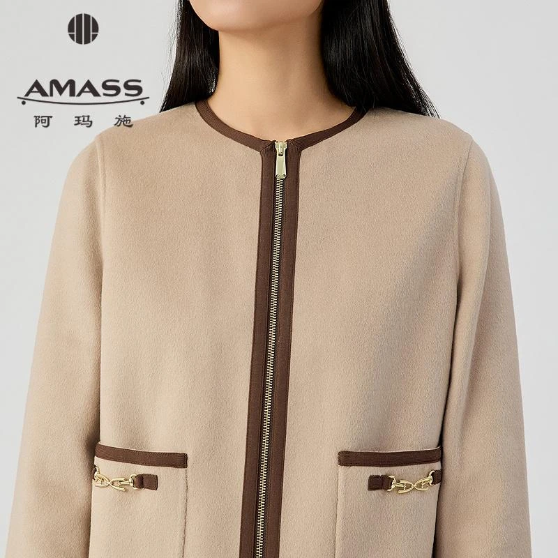 阿玛施AMASS 秋冬新款老钱风随性短款拉链羊毛呢小香风外套540022