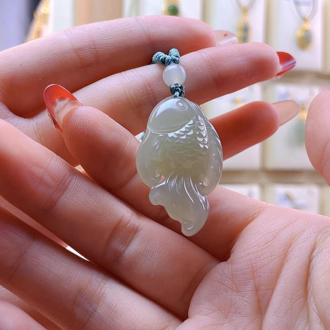 和田玉吊坠(赠链)未镶嵌米***包