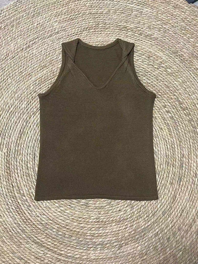 一半---针织扭结背心25526