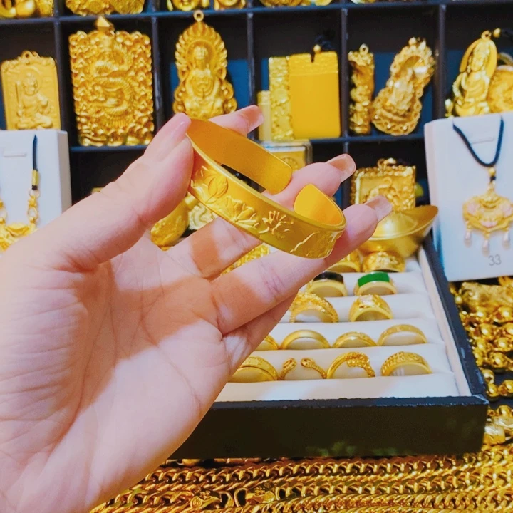 合金开口荷花手镯