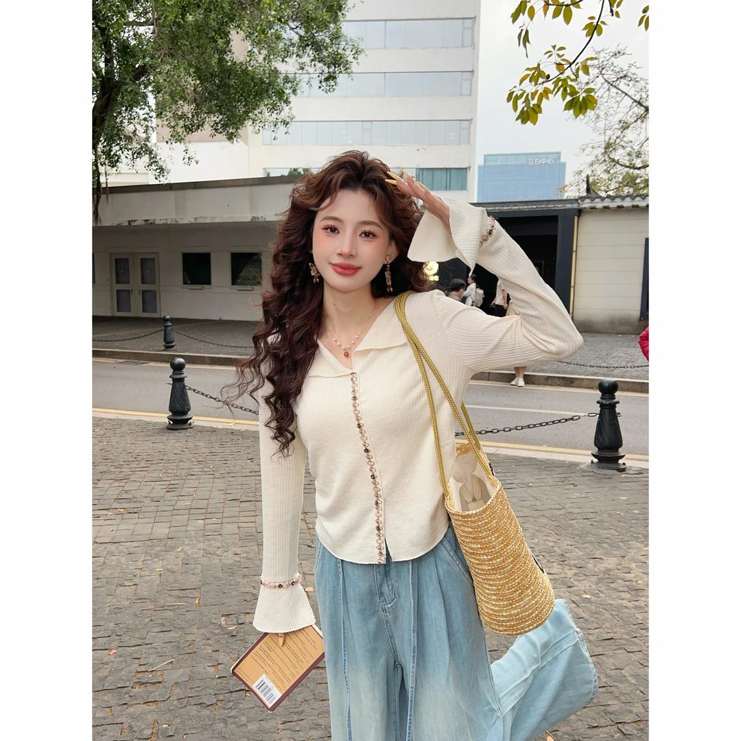 温敏er【杏点糖豆】欧若风杏色V领长袖针织衫女打底上衣MS1115011