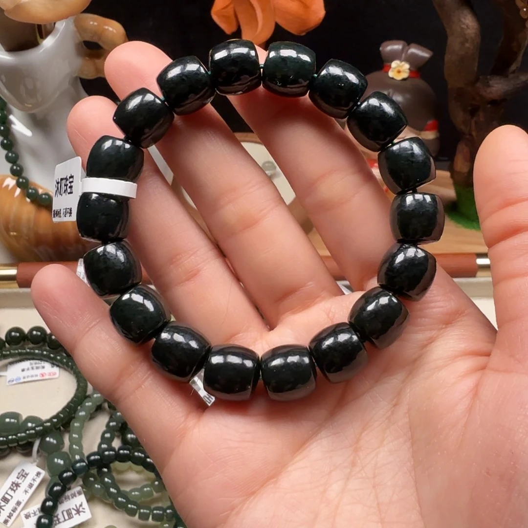 和田玉未镶嵌手串