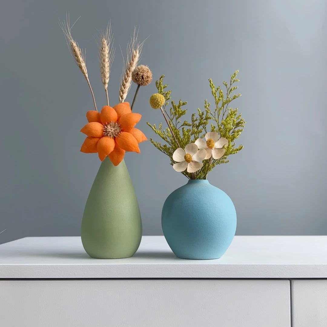 摆件陶瓷小花瓶摆件含花总高约20-30cm