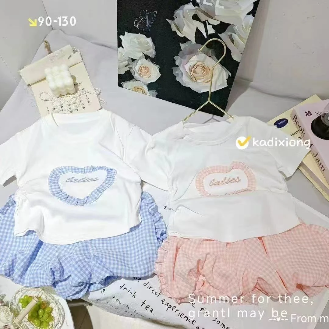8194爱心格子裤刺绣字母夏季套装新款夏款童装时尚休闲洋气