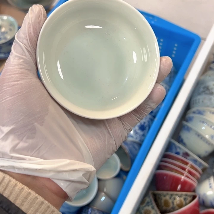 瓷片白素胎普洱杯主人杯