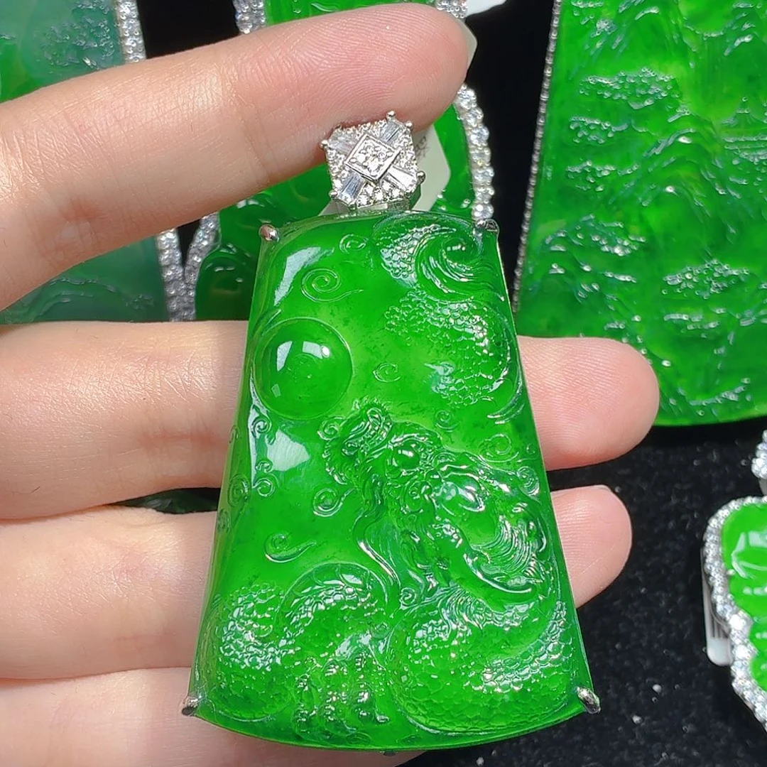 翡翠银S925镶嵌颈饰天然A货翡翠