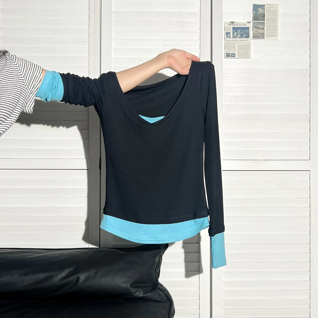 夏珍 黑蓝撞色V领假两件长袖T恤女2025秋季新款修身显瘦辣妹上衣
