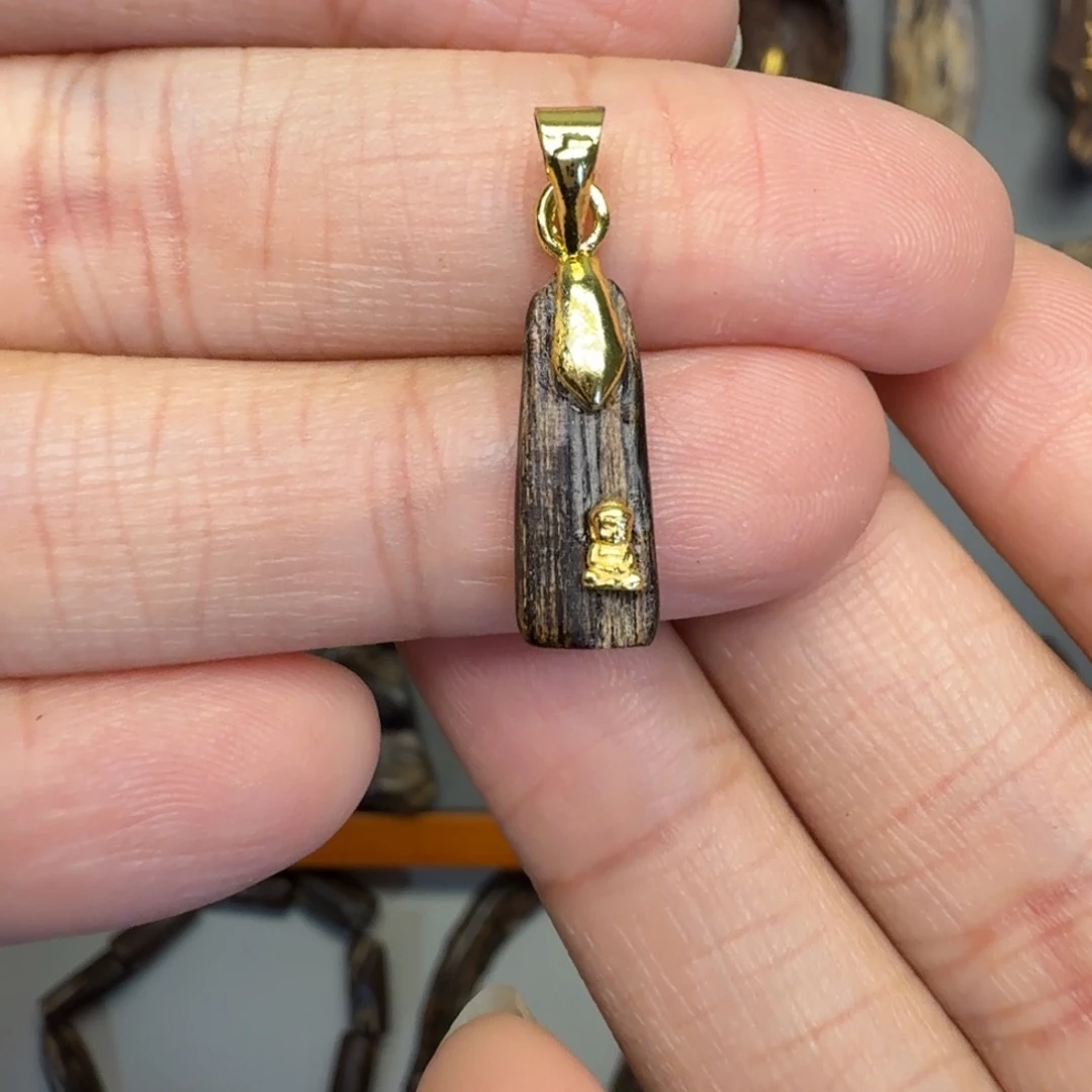 沉香碎屑沉香文莱沉水小滴溜侧挂