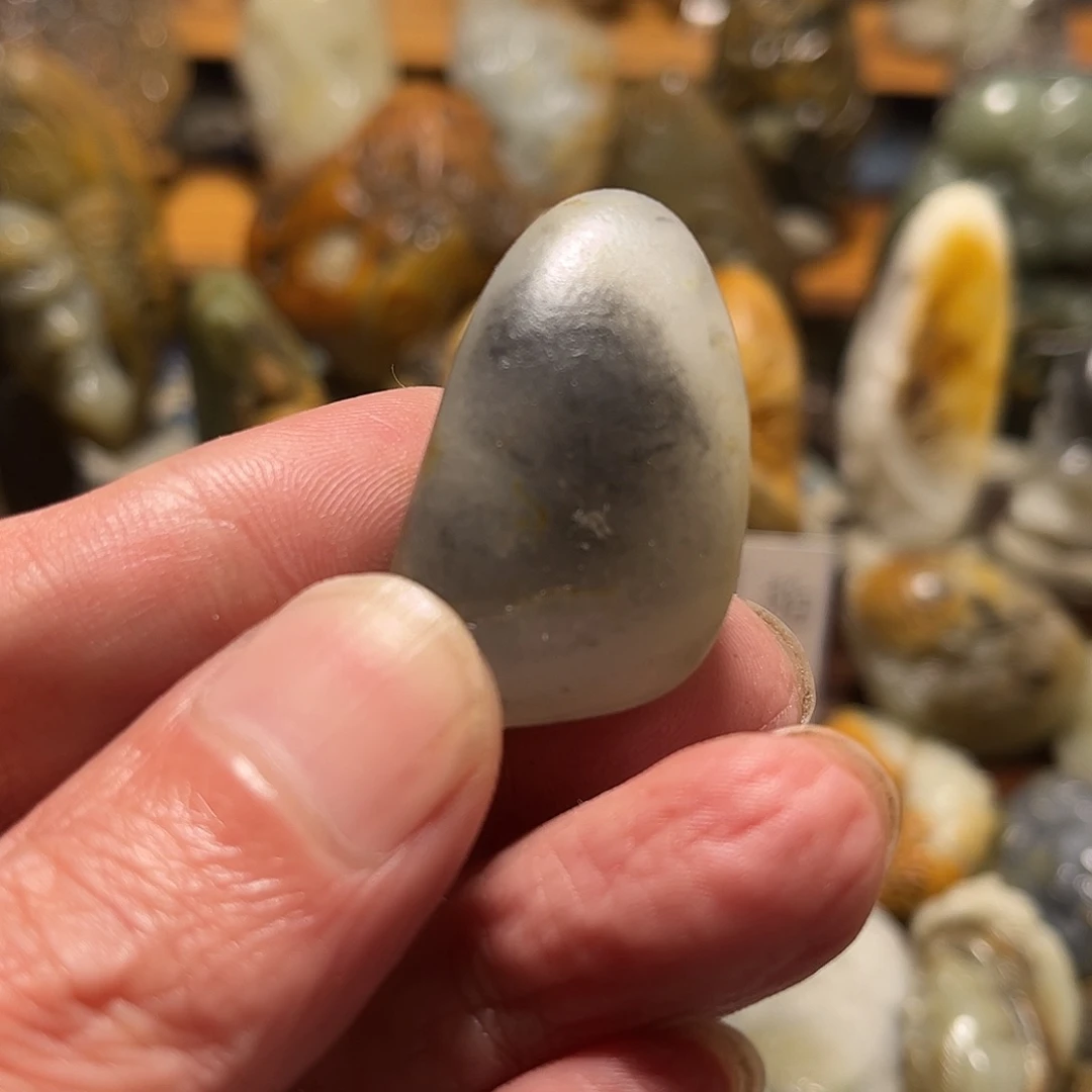 大***主和田玉未镶嵌挂件