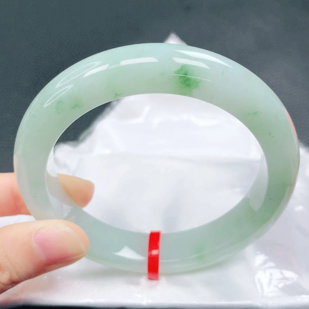 翡翠未镶嵌手镯58圈