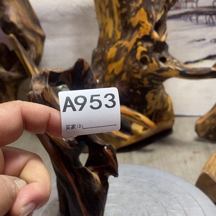 河***秘木直播间木质摆件