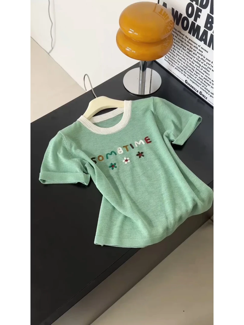 2025夏季新款韩系小花刺绣圆领撞色短袖女夏季新款针织衫T恤上衣