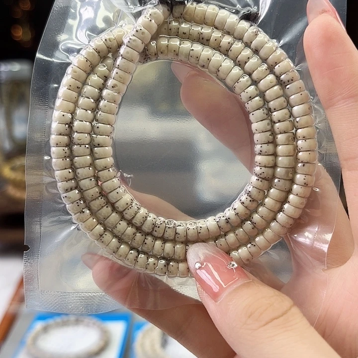 吊坠星月菩提Ll.6x3带月药片