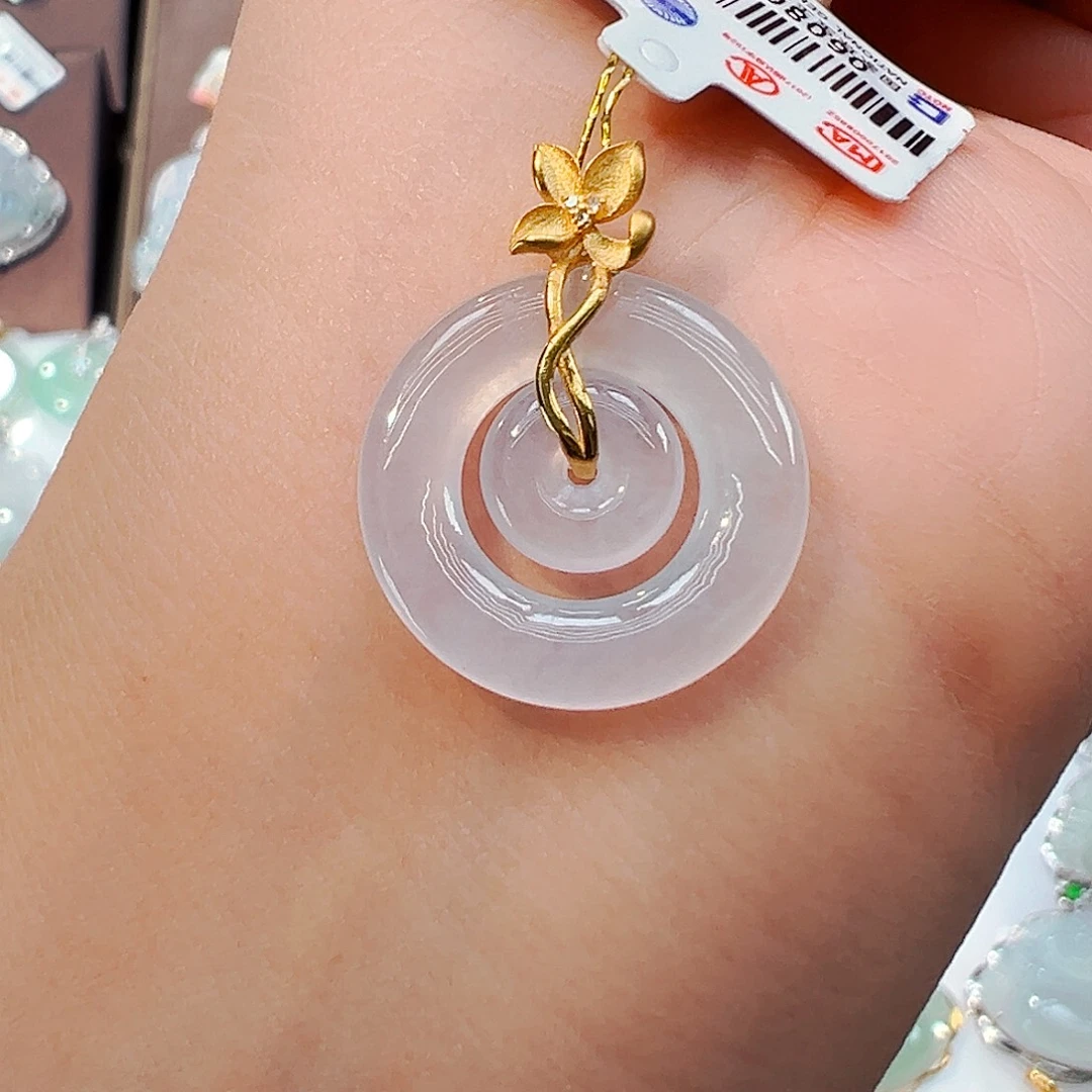 翡翠18K金镶嵌吊坠(不含链)甜甜圈