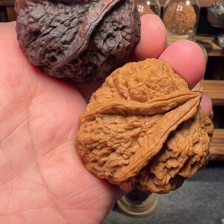 文玩核桃把件金刚佛手佛肚45mm