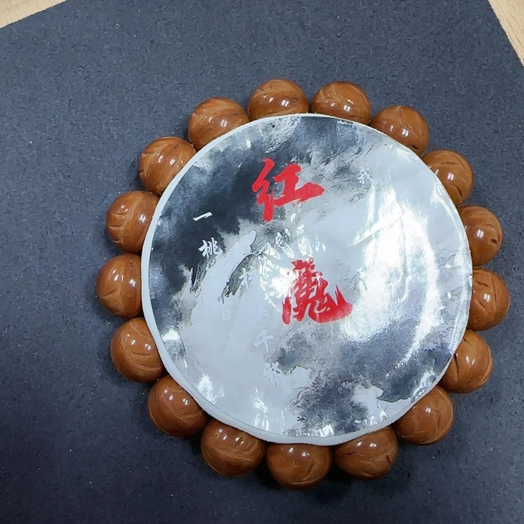 桃核手串A2587圆珠红魔单圈11mm左右